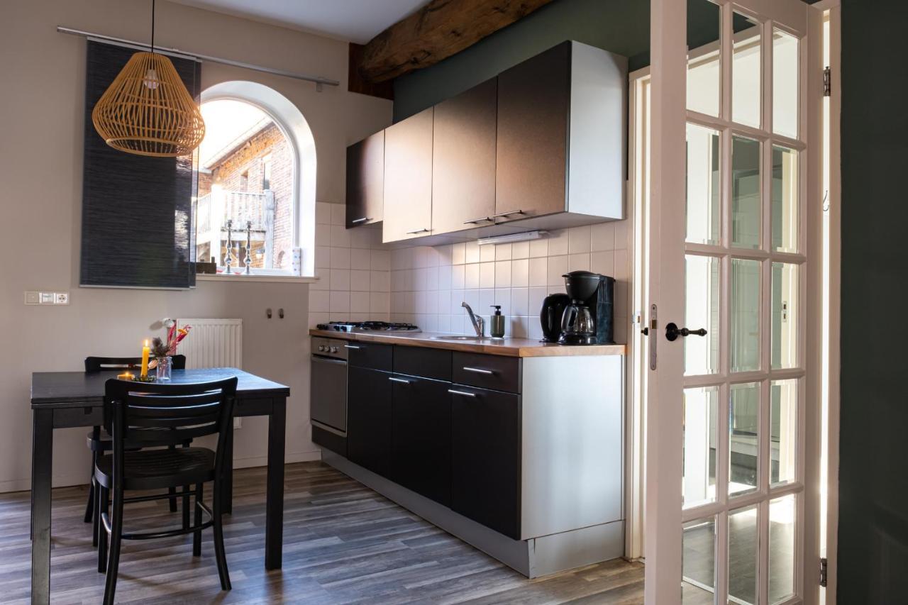 Hoeve De Binnenplaets Schimmert Luaran gambar