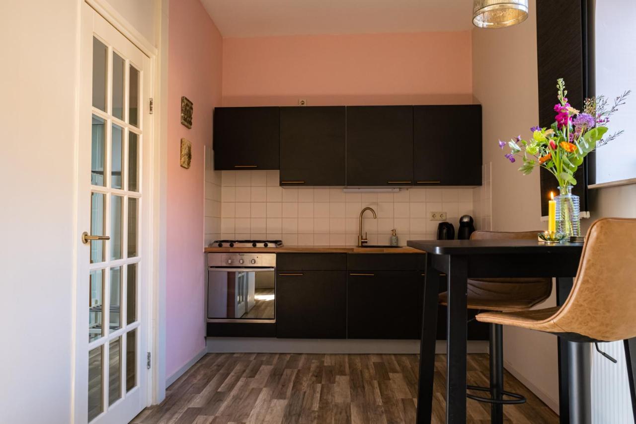 Hoeve De Binnenplaets Schimmert Luaran gambar
